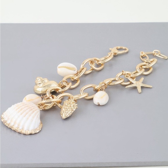 Multi Seashell Charm Chain Bracelet - Picture 3 of 3